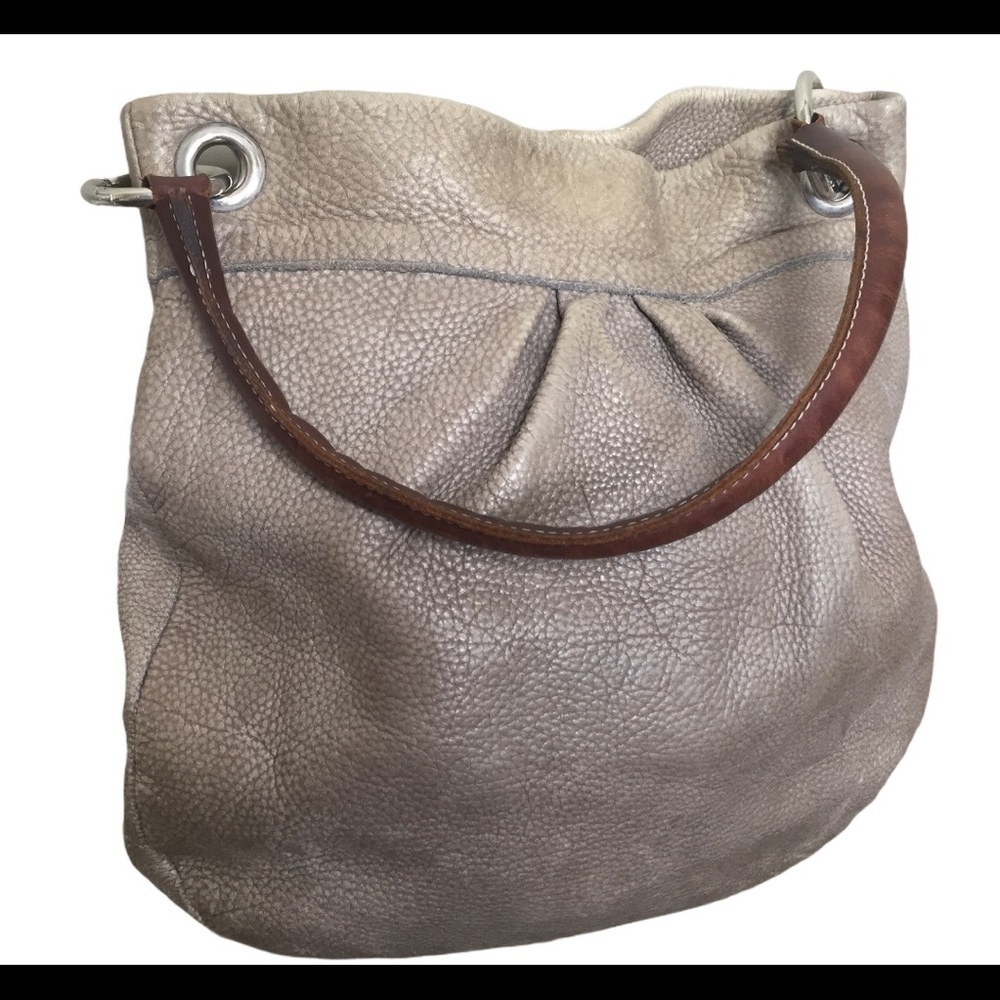 ROOTS Taupe Beige Pebbled Leather Olivia Large Slouchy Hobo Shoulder Bag Purse - Picture 3 of 11